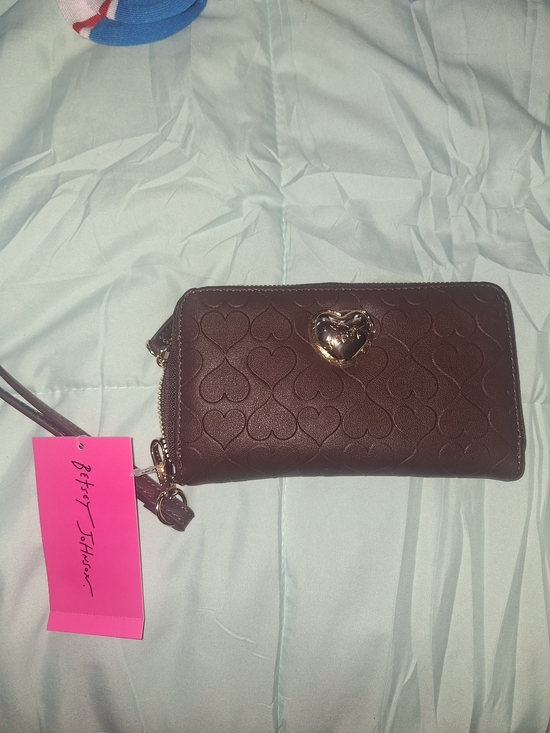 Betsey Johnson Handbags - Betsey Johnson Brown Quilted Heart Wristlet Wallet